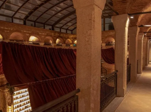 Han 1772 Hotel