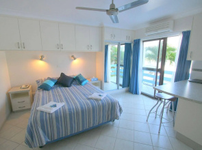 Coral Point Lodge
