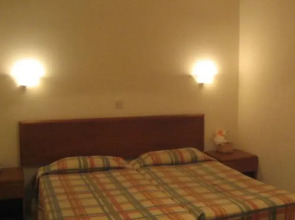 Mandalena Hotel Apts