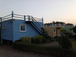 See Throught Resort