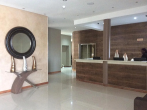 Woodlane Hotel