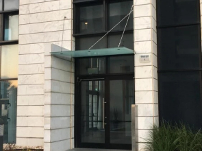 Artsy Modern Bright Apt in Bat Yam
