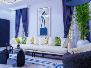 TM Luxe Stays Guest house