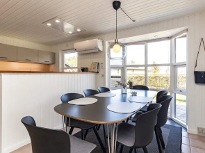 8 Person Holiday Home in Hals-by Traum