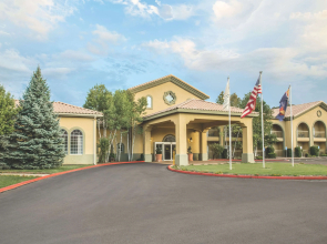 La Quinta Inn & Suites by Wyndham Conference Center Prescott