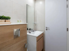 Urban 1BR in Masdar City w Pool View Balcony