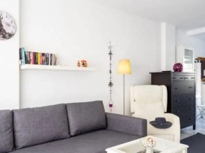 Apartment - 2 Bedrooms with Pool and WiFi - 107875