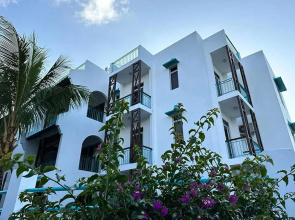 3 bedrooms appartement at Blue Bay 300 m away from the beach with sea view enclosed garden and wifi