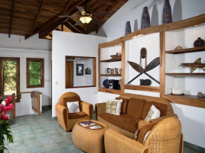 4BR Villa Motmot in w Exclusive Pool Wifi AC