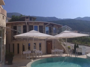 Villa Alex Becici