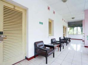 OYO 1346 Sinergi Hotel Gresik