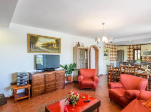 Villa Asuncion Arenas by Ruralidays