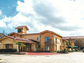 La Quinta Inn by Wyndham New Orleans West Bank / Gretna