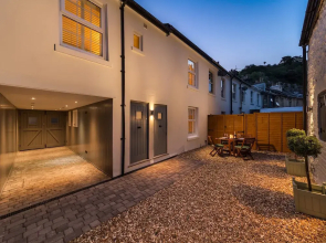 Daison Boutique Cottage 1A