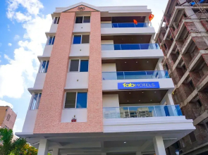 Fabhotel Prime Athiti Delight Stay