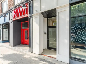 Grand 2BR Loft Garden View