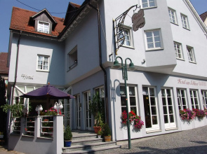 Hotel Am Schloss Neuenstein