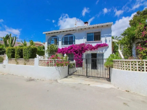 Villa Almendros 8