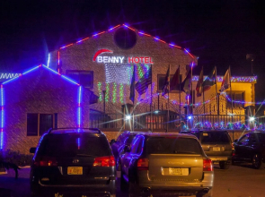 Benny Hotel