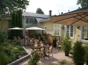 Cafe & Hotel Pusa