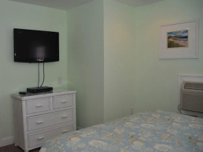 Beach Breeze Inn