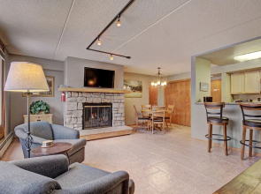 Spacious Condo in the Heart of Center Village - Pet Friendly - VS367 by Redawning