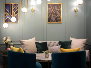 The Mulberry Bangkok Khaosan Road