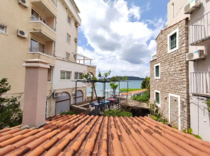 Fisherman House Apartments