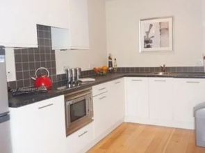 MAX Serviced Apartments Norwich Hardwick House