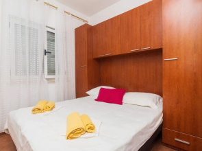 Apartments Iva