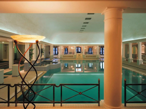 Hanbury Manor Marriott Hotel & Country Club