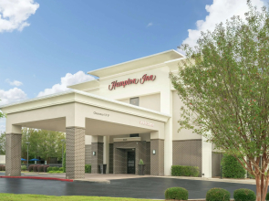 Hampton Inn Madison Huntsville Airport