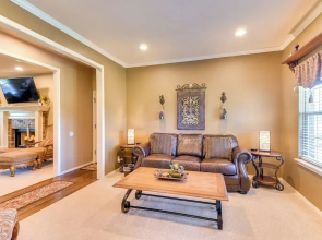 15-acre Retreat Near Dtwn Tulsa & Skiatook Lake