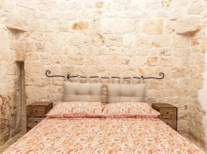 4152 Trulli Salsapariglia by Perle di Puglia