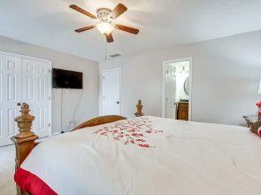 Smyrna Vacation Rental ~ 2 Mi to The Battery!