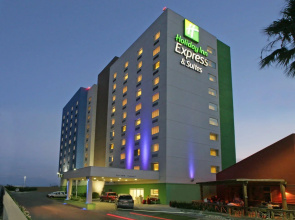 Holiday Inn Express & Suites Monterrey Aeropuerto by IHG