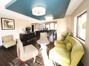 La Quinta Inn by Wyndham Sandusky near Cedar Point
