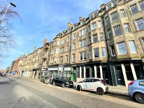 Trendy and Newly Reno'd 1 Bed Nr The Meadows