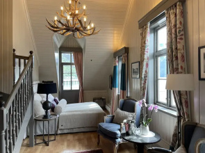 Hofslund Fjord Hotel
