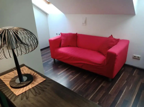 Family or Group Apartment in Green Center