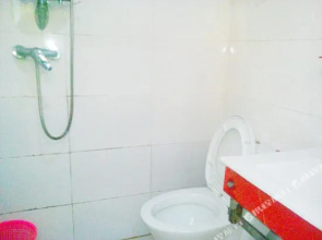 Langxuan Business Hotel.