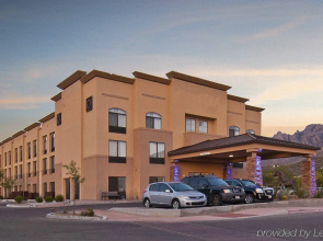 Holiday Inn Express & Suites Oro Valley-Tucson North by IHG
