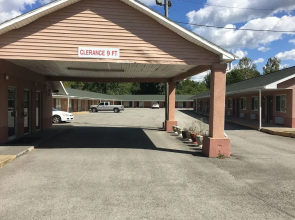 Caronoda Motel