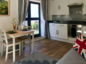 White Lanes by Pureserviced