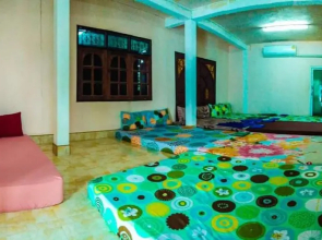 เกาะลิบงการท่องเที่ยวโฮมสเตย์และร้านอาหาร