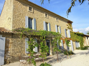 Mountain Villa in Carpentras With Pool & Majestic Views