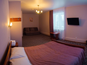 Kiya Hotel