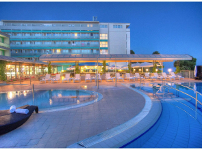 Hotel Pinija