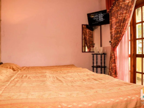 Green Garden Hotel