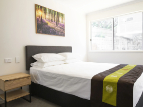 Petrie Mill Motel